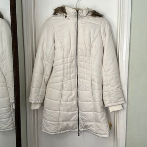 Susan Graver White Puffer size small